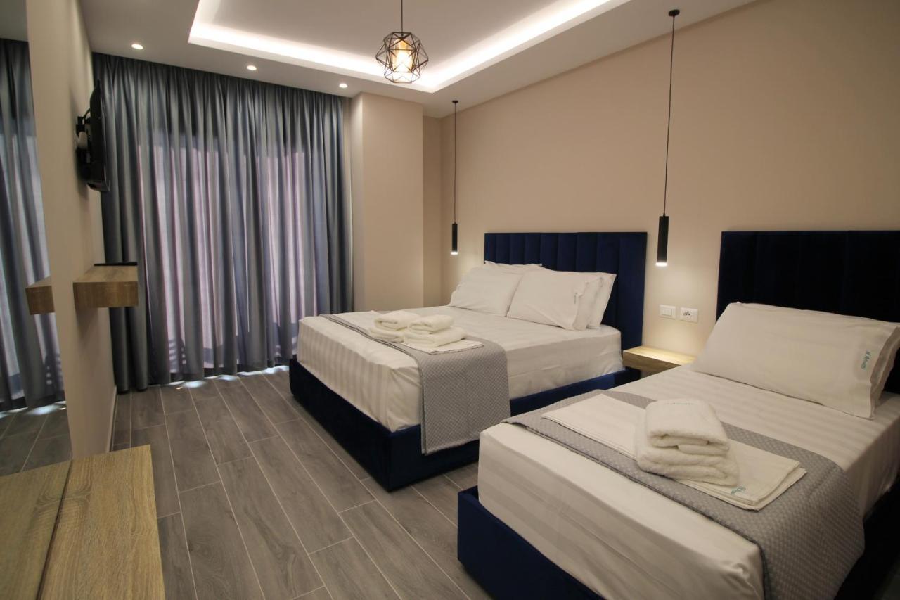 Afrodite Suites Sarande Bagian luar foto