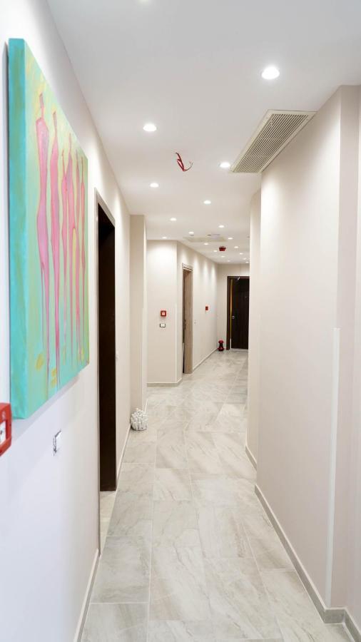 Afrodite Suites Sarande Bagian luar foto