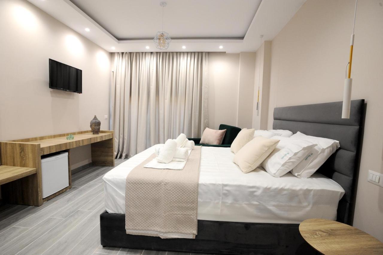 Afrodite Suites Sarande Bagian luar foto