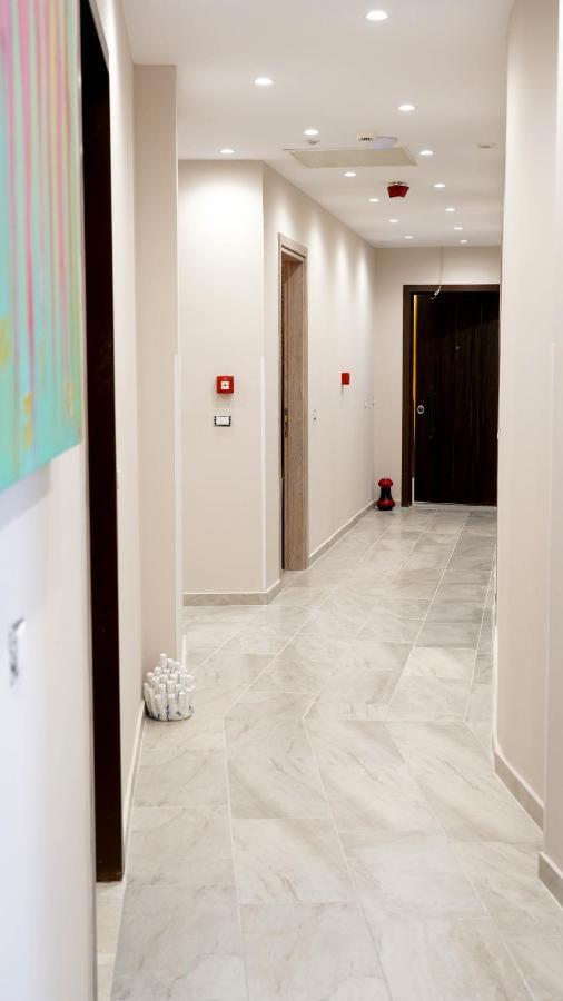 Afrodite Suites Sarande Bagian luar foto